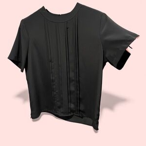 Cute vintage 90’s silky pleated front flowy short sleeve blouse classy occasion